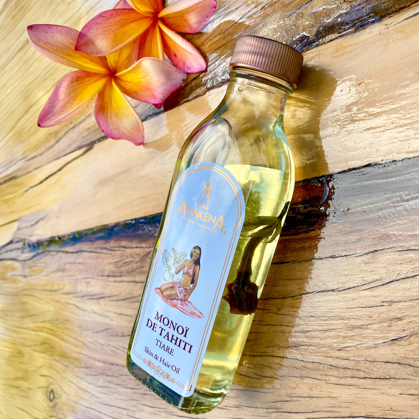 Más información sobre el artículo Qué “flota” en la botella de Monoï de Tahiti Tiaré?